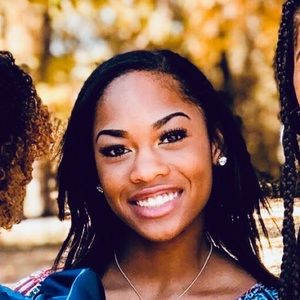 Meet your Posher, Raya